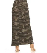 Load image into Gallery viewer, Be-girl camo skirt
