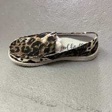 Load image into Gallery viewer, Leopard shoes
